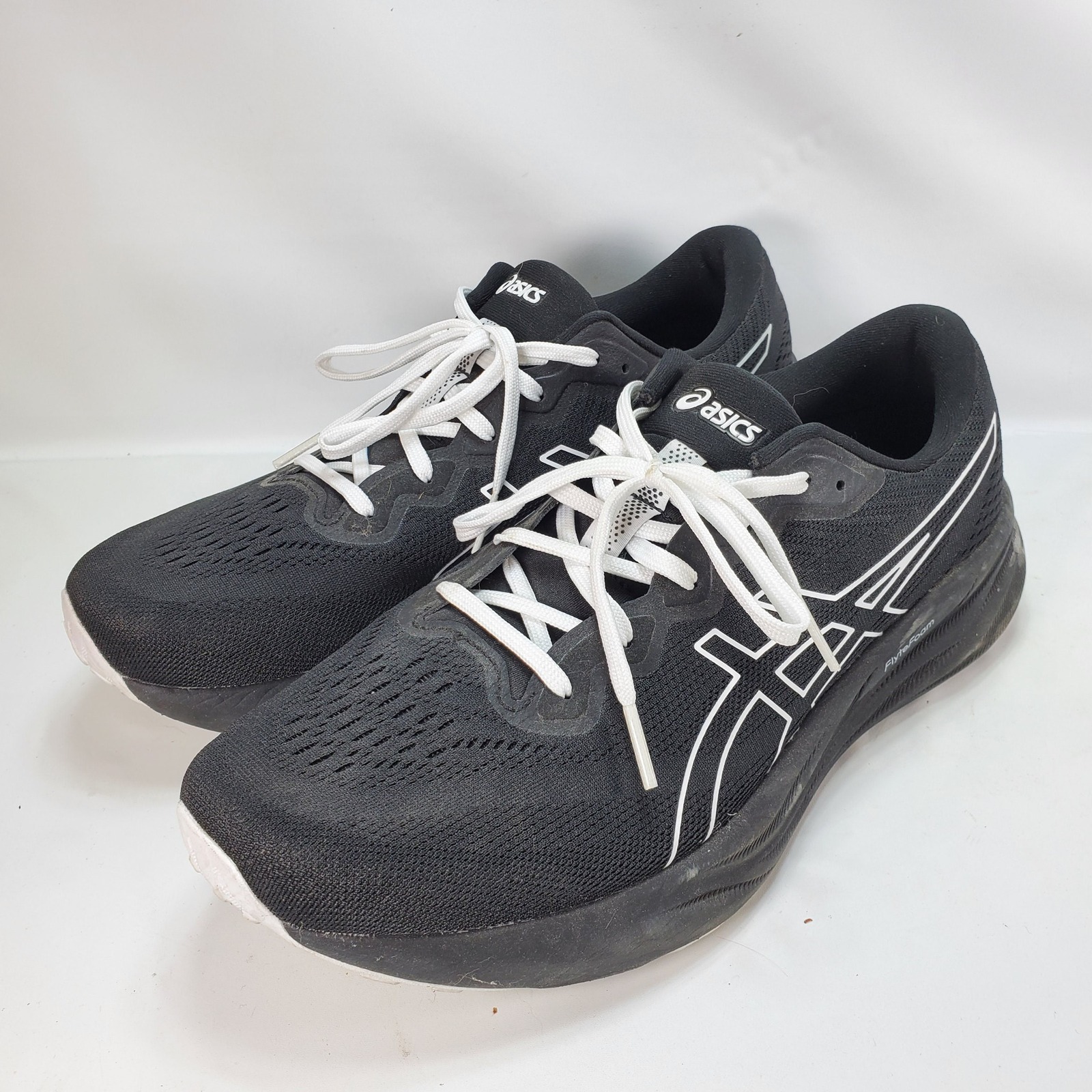 Asics Gel-Pulse 15 Running Shoes Mens 10 Black White Flytefoam 1011b780